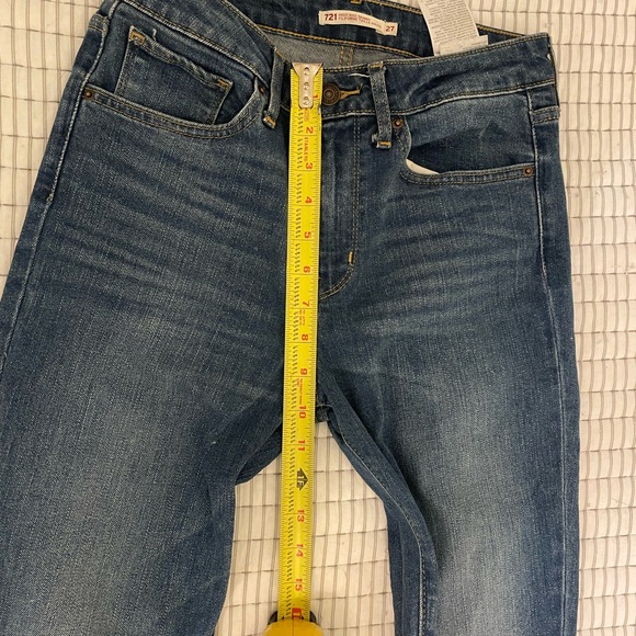 Levi’s High Rise Skinny’s 721 - Picture 4 of 5